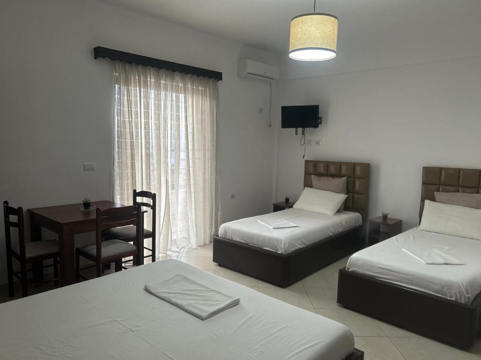 Ahmeti Rooms クサミル 部屋 写真